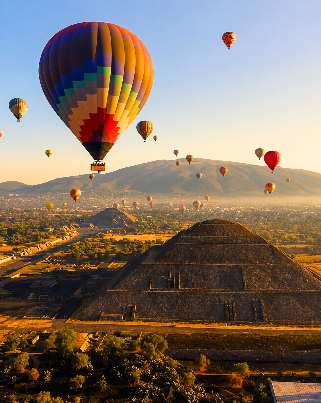 Globos aerostáticos sobre Teotihuacán